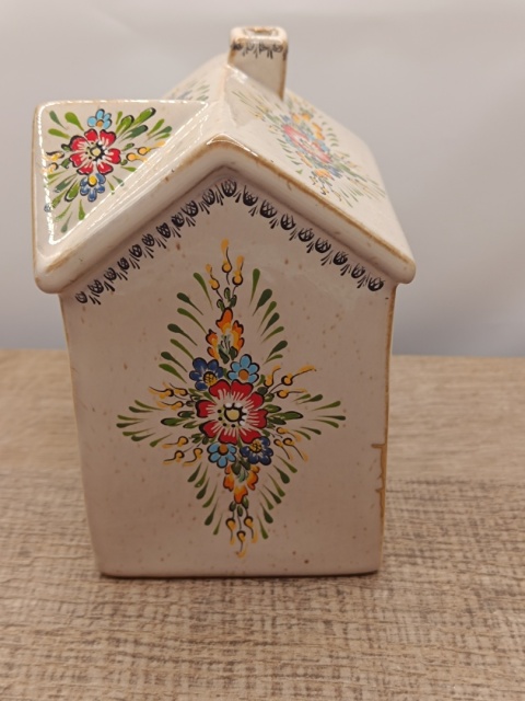 Ceramiczy domek