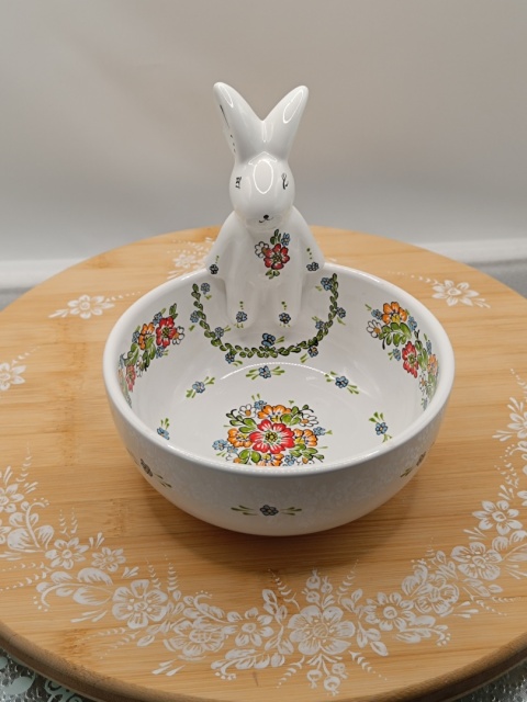 Miseczka z zajączkiem